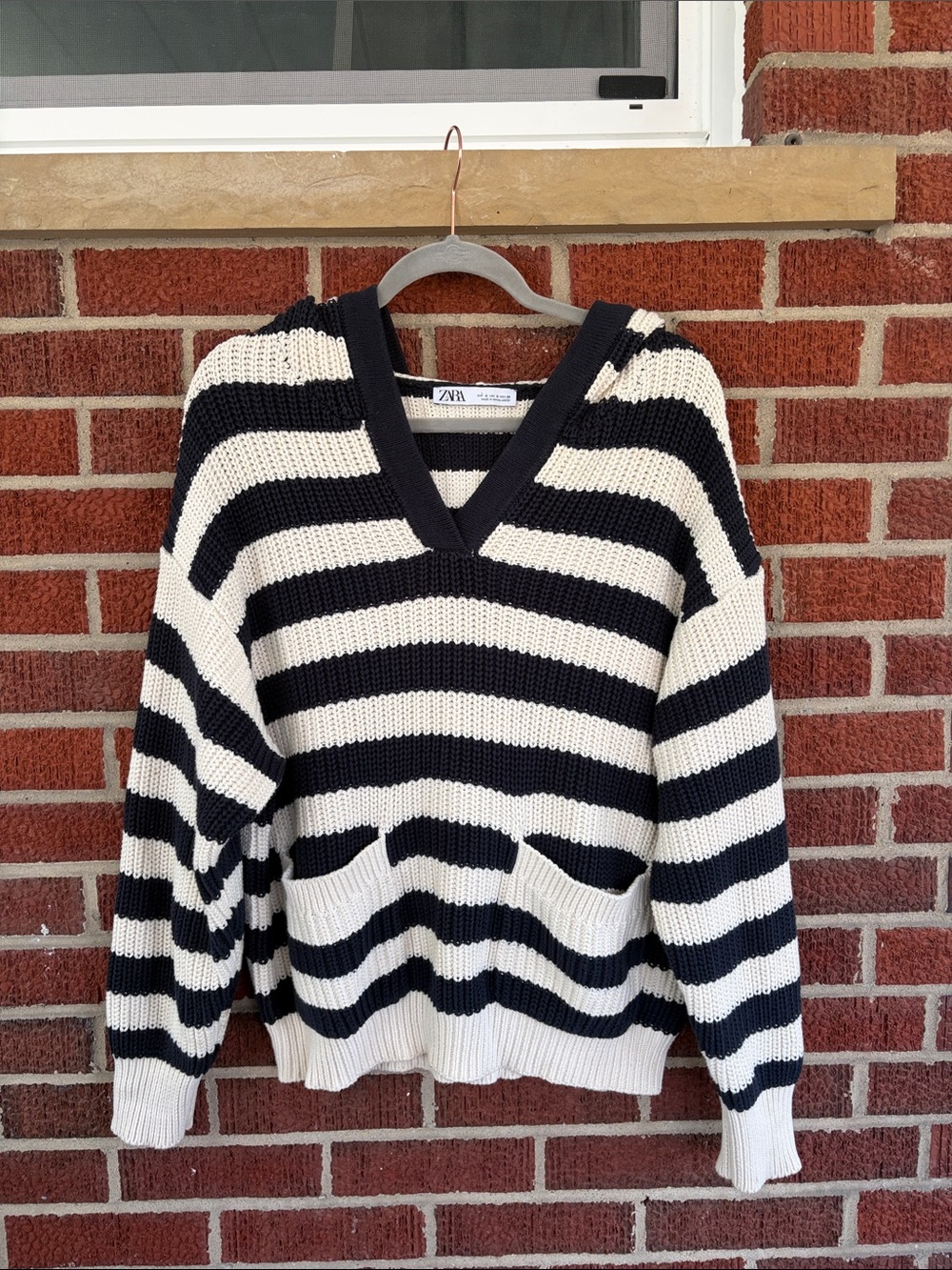 Zara Black and White Striped V-Neck Knit Sweater